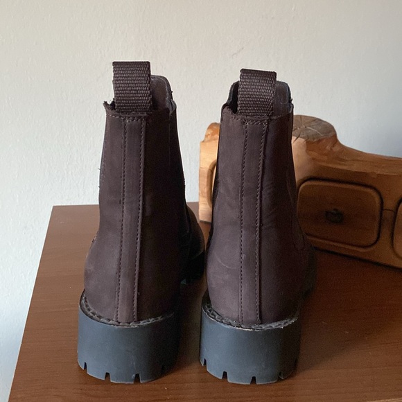 Thursday Boot Co. Chelsea Boot - Picture 5 of 9